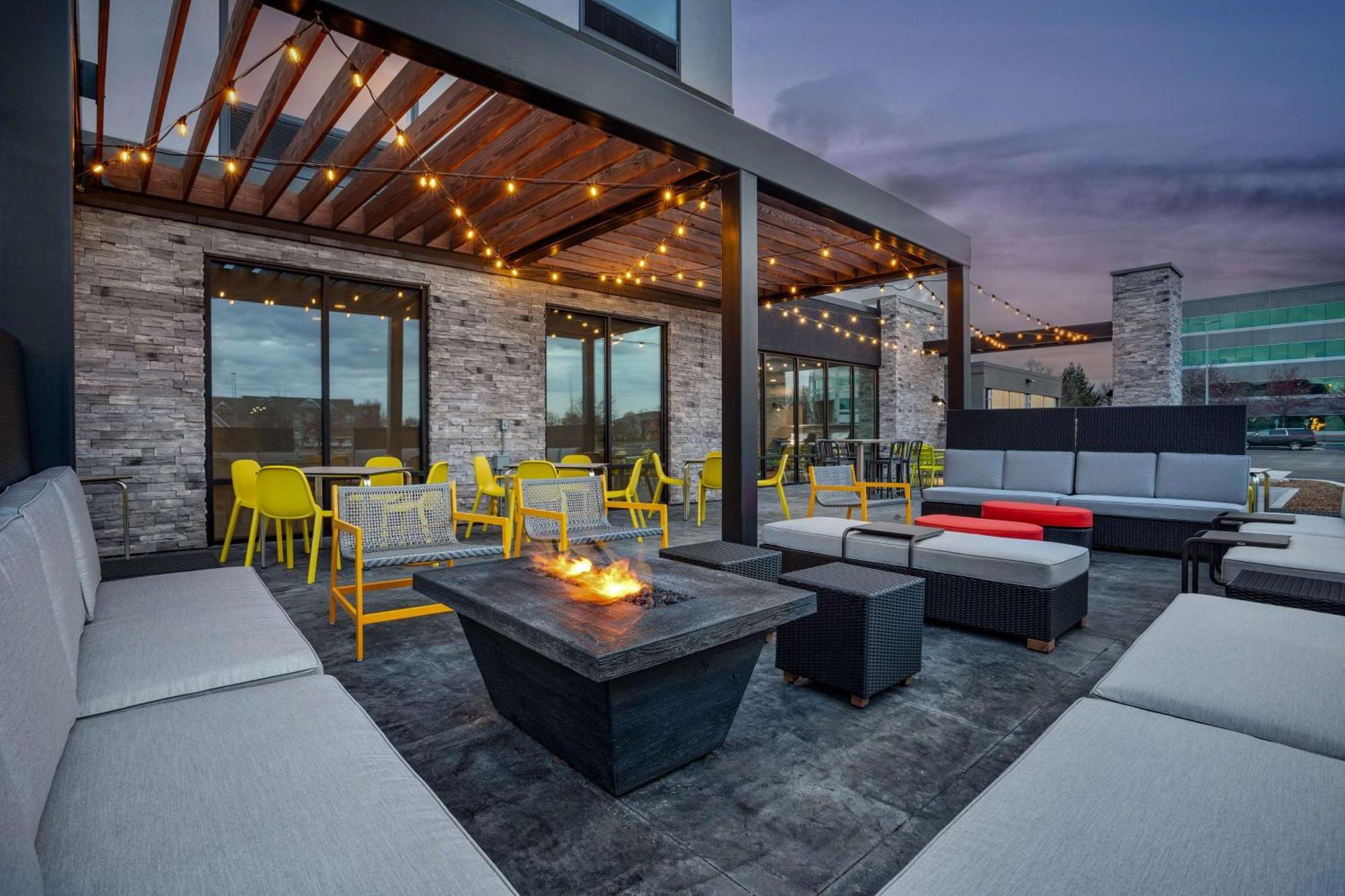Home2 Suites By Hilton Indianapolis North At Intech Park Dış mekan fotoğraf