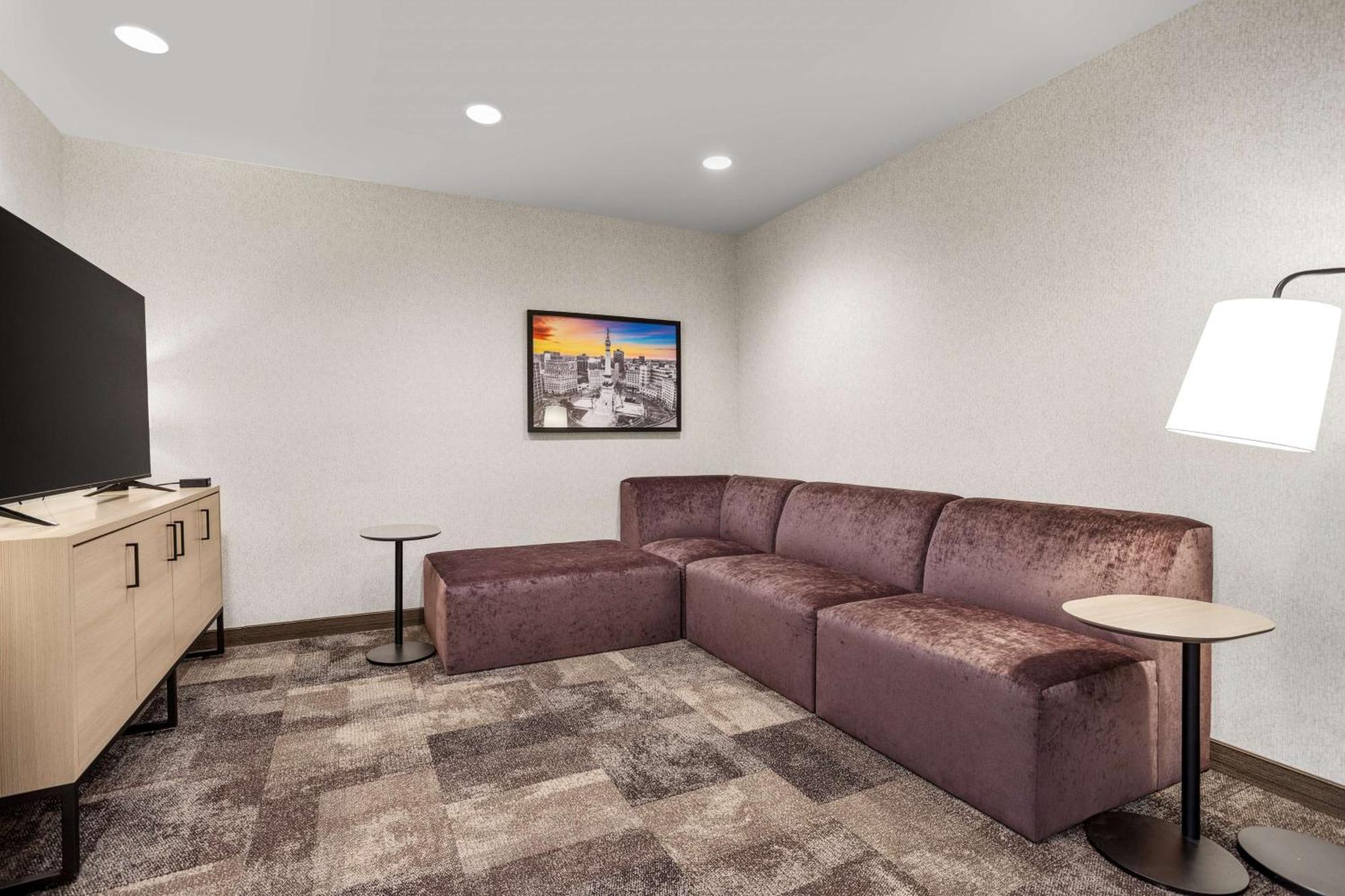 Home2 Suites By Hilton Indianapolis North At Intech Park Dış mekan fotoğraf